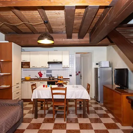 Apartment Ca Raffaello Lovely House Near Venice *